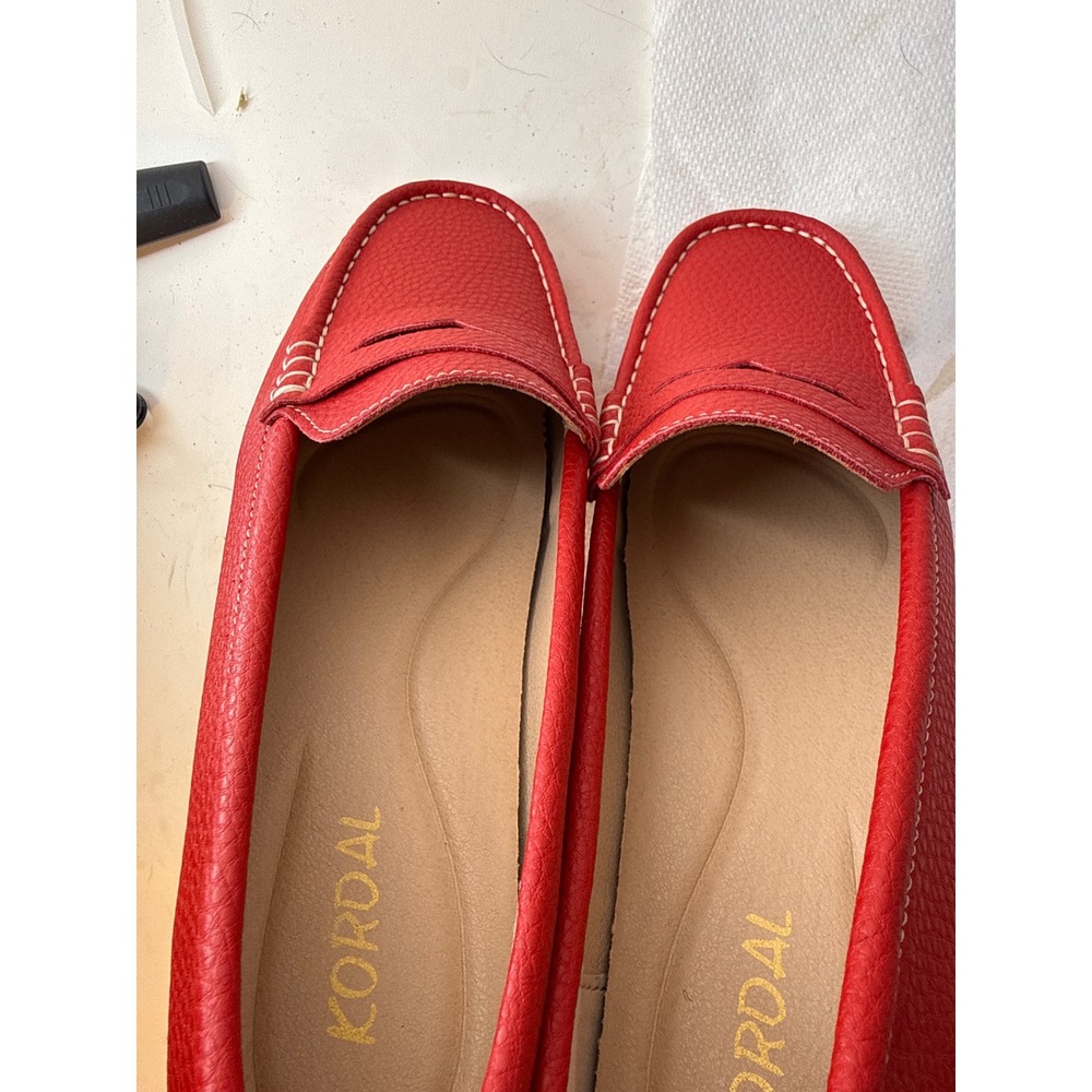 Kordal Red Pebbled Leather Penny Loafers Womens 9.5 Moccasins Slip On. Brand NEW - Picture 10 of 11